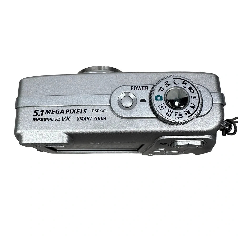 Sony Cyber-shot DSC-W1 Silver 5.1MP‎ Digital Camera Carl Zeiss FOR PARTS REPAIR